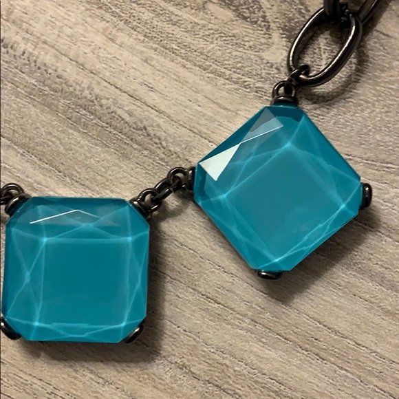 Beautiful Blue Necklace - Picture 2 of 3